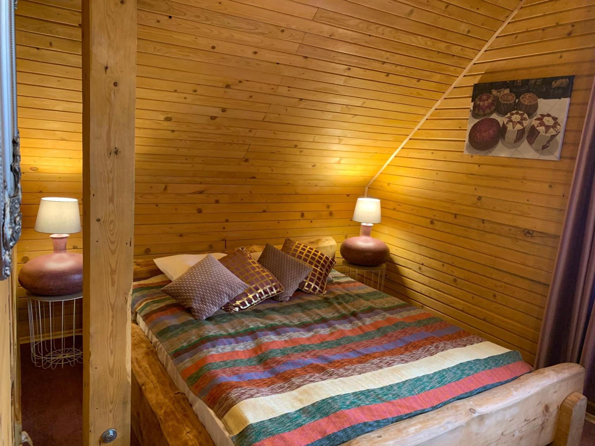 Hotel Raksi à Cēsis Extérieur photo