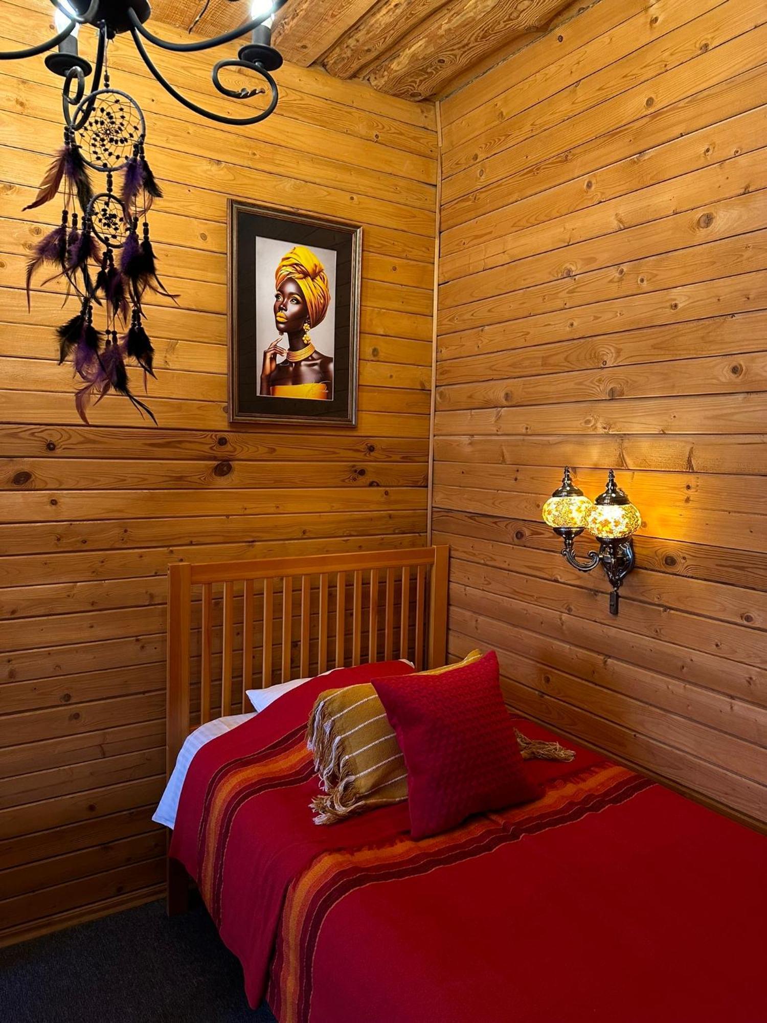 Hotel Raksi à Cēsis Extérieur photo