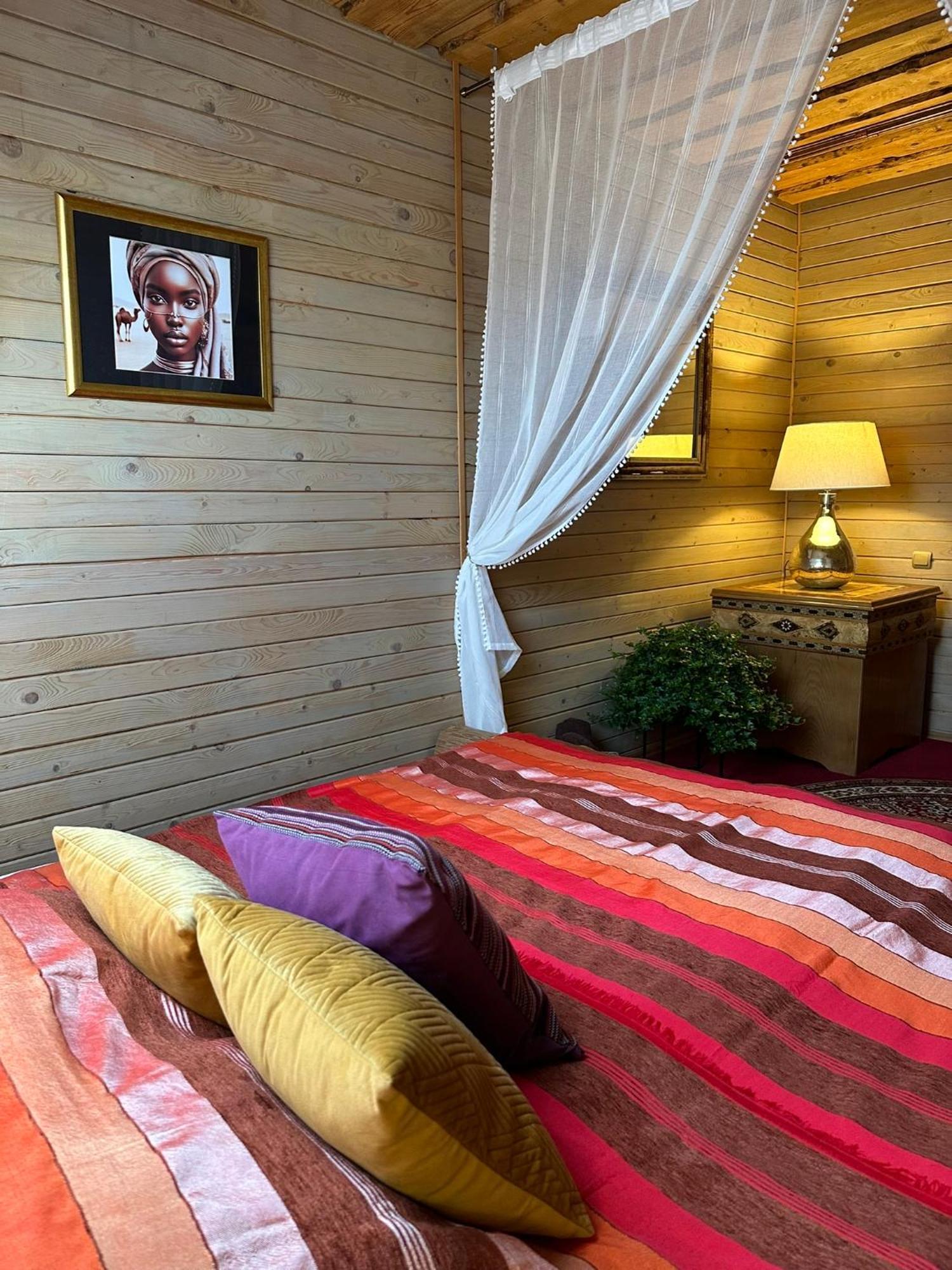 Hotel Raksi à Cēsis Extérieur photo