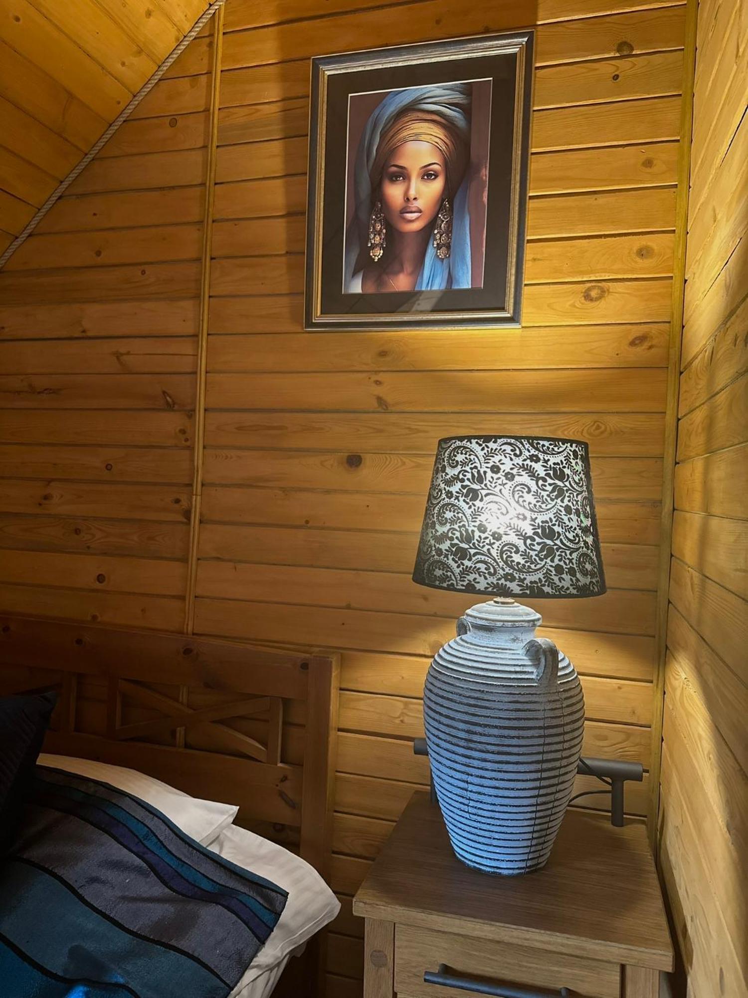 Hotel Raksi à Cēsis Extérieur photo