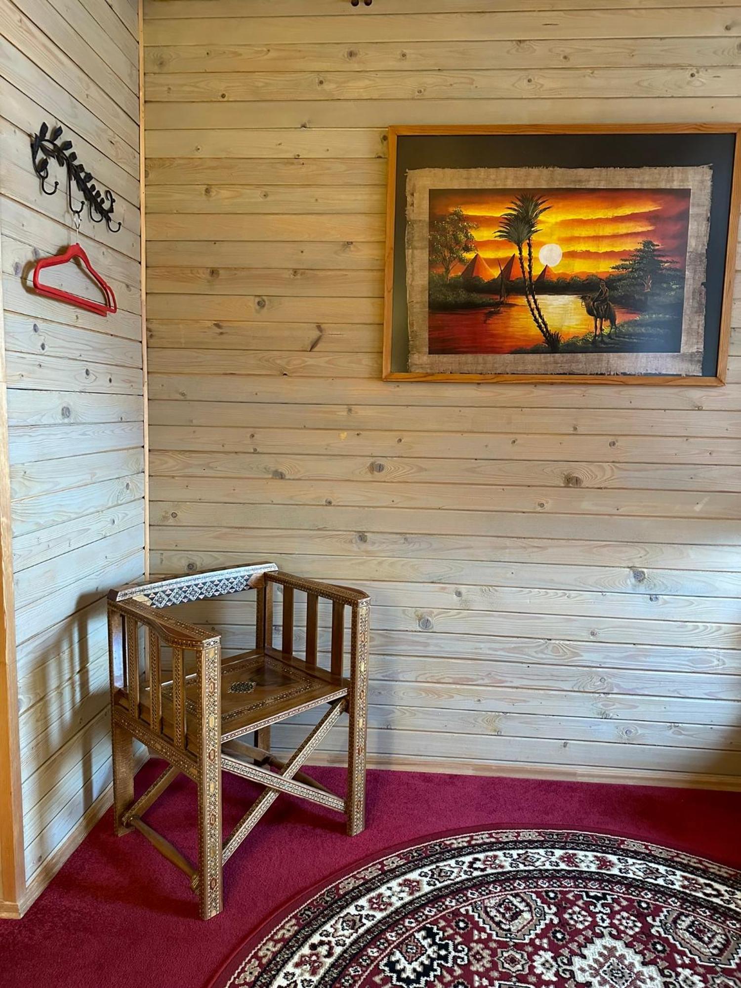 Hotel Raksi à Cēsis Extérieur photo